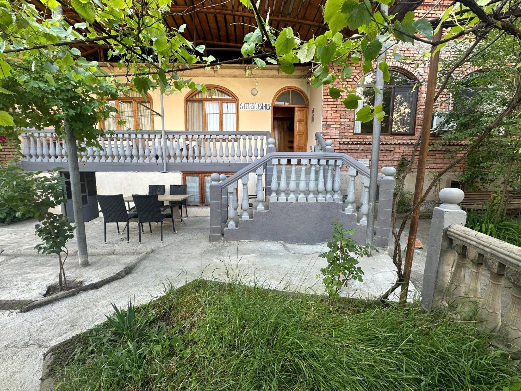 Shota'S Guest House Borjomi Exterior foto